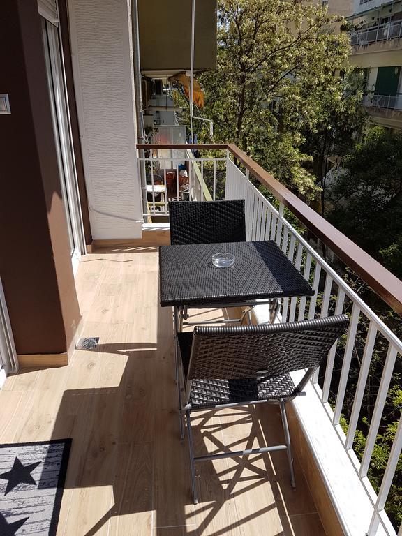 Route 77 Apartment Солун Екстериор снимка