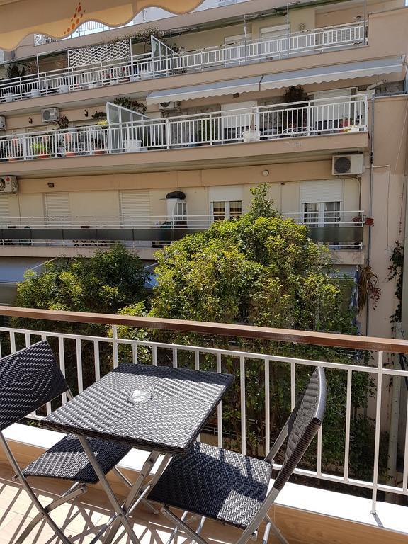 Route 77 Apartment Солун Екстериор снимка