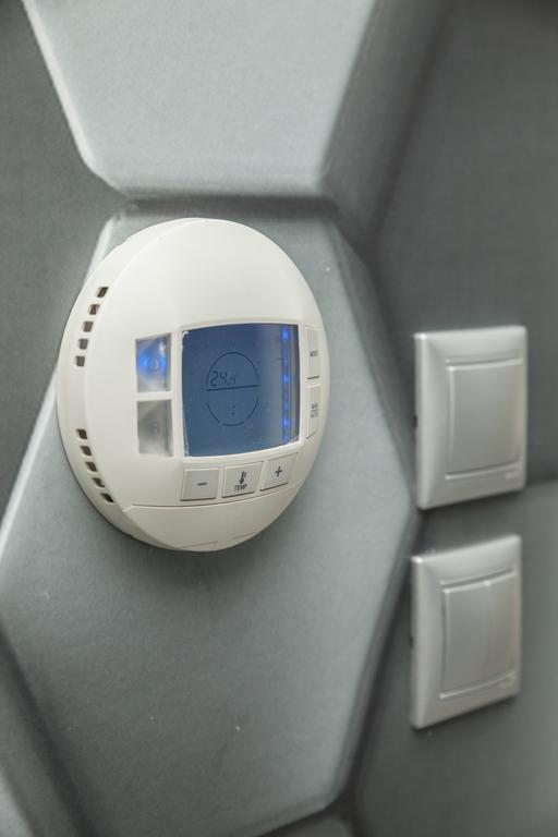 Route 77 Apartment Солун Екстериор снимка