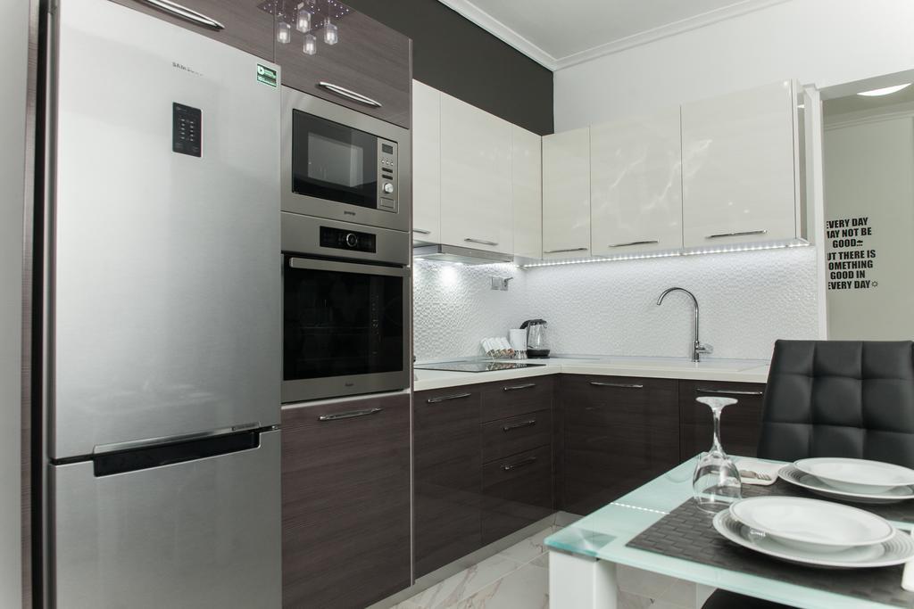 Route 77 Apartment Солун Екстериор снимка